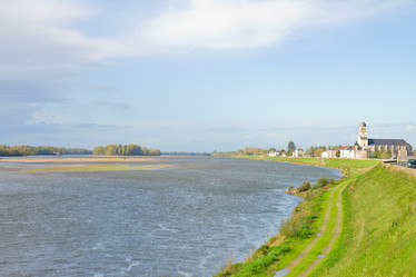 Similar image 2145000