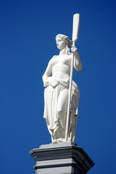 Similar image 2215136