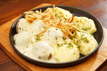 Similar image 2220344