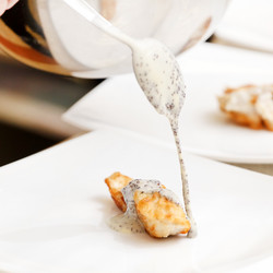 Similar image 2234800