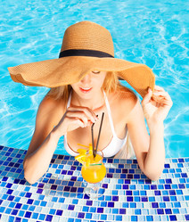 Similar image 2240843