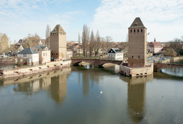 Similar image 2334040