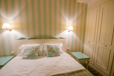 Similar image 2336250