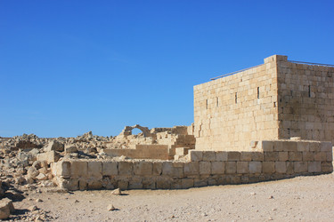 Similar image 2416855