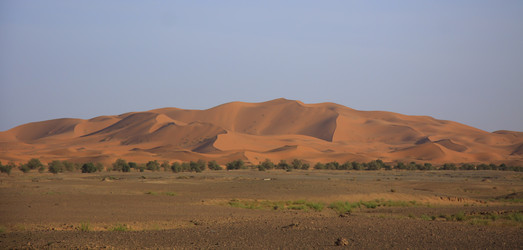 Similar image 2435009