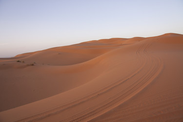 Similar image 2435014