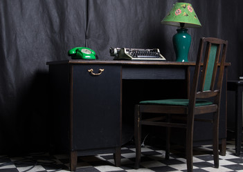 Similar image 2438035