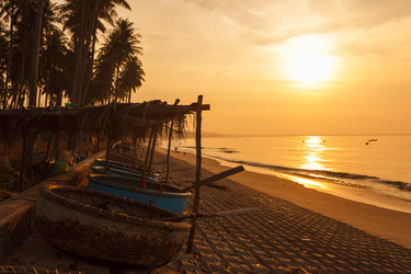 Similar image 2447454