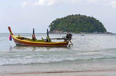 Similar image 2454772