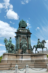 Similar image 2456166