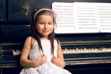 Similar image 2566640