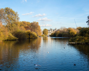 Similar image 2663573