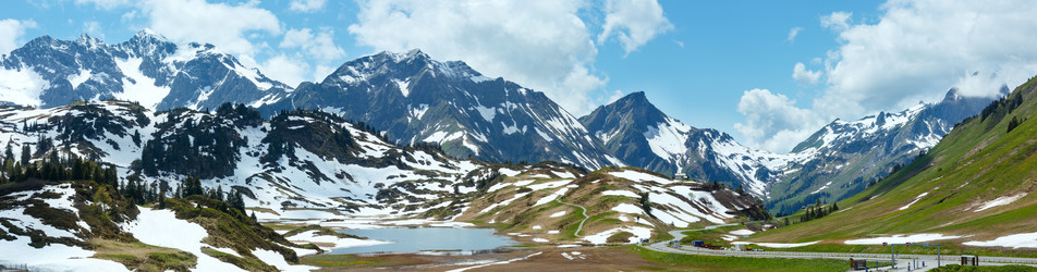 Similar image 2677738