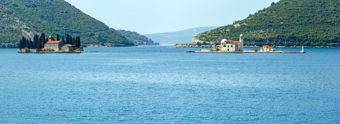 Similar image 2677750