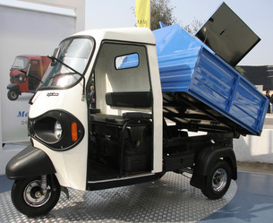 Similar image 2710536