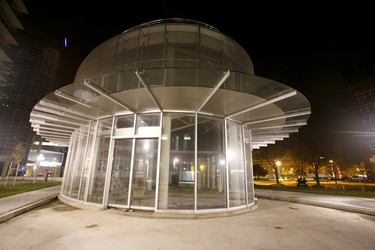 Similar image 2711832