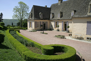 Similar image 2712105