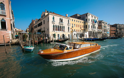 Similar image 2713159