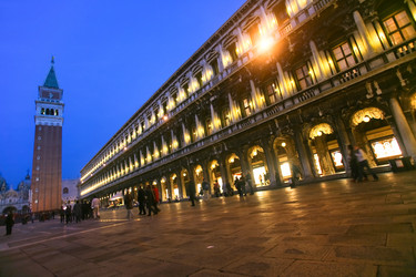 Similar image 2713762