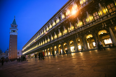 Similar image 2713768