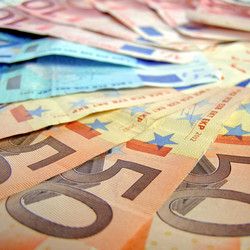 Similar image 2726454