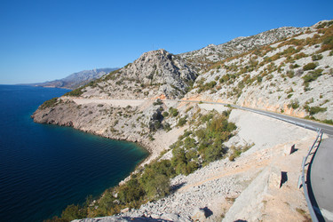 Similar image 2727968