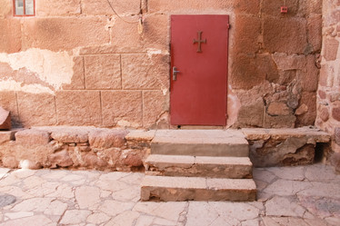 Similar image 2728075