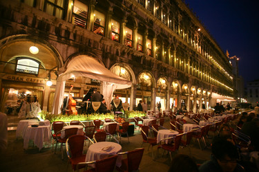 Similar image 2728356