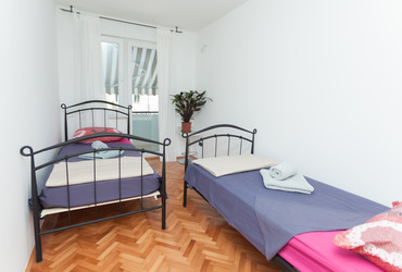 Similar image 2772739