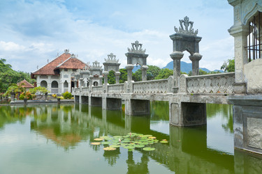 Similar image 2775709