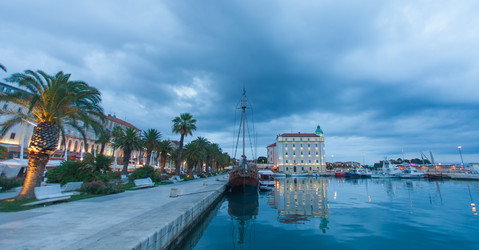 Similar image 2775817