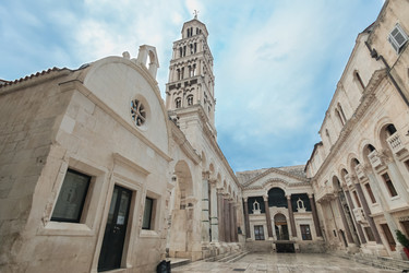 Similar image 2775874