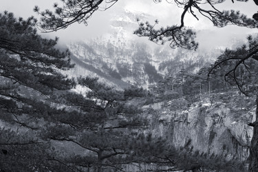 Similar image 2813688