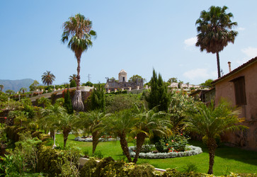 Similar image 2819128