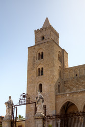 Similar image 2825275