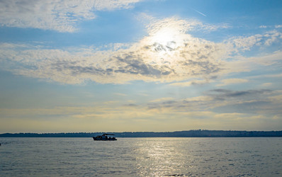 Similar image 2833070