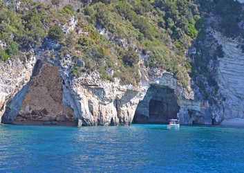 Similar image 2901605