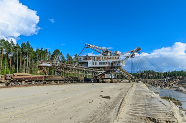 Similar image 2932121