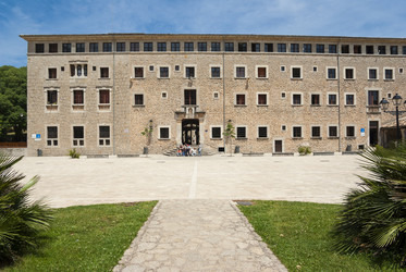 Similar image 2953686