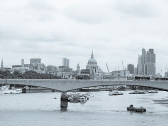 Similar image 3000856