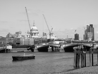 Similar image 3069813