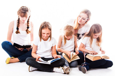 Similar image 3736329