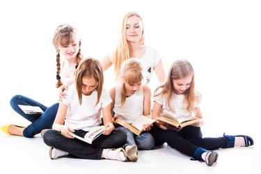 Similar image 3737024