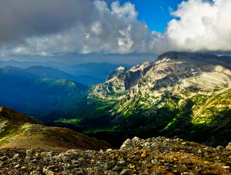 Similar image 3800043