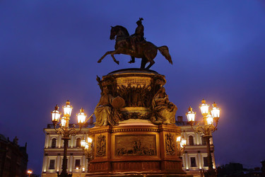 Similar image 5462106