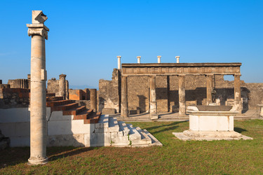 Similar image 5539560