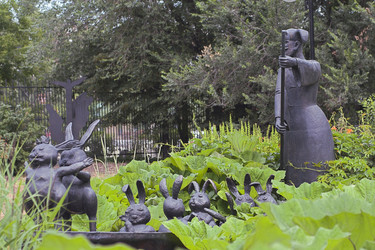 Similar image 5560115