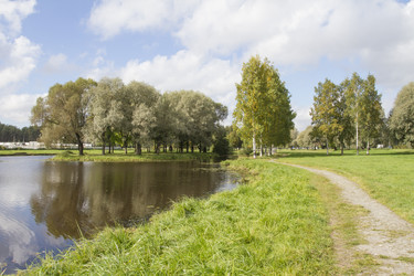 Similar image 5561190