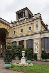 Similar image 5564086