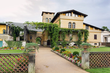 Similar image 5571814